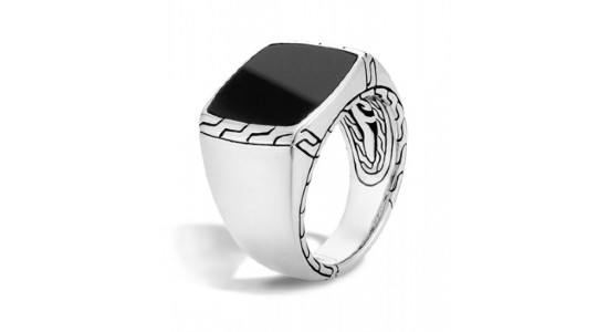 a white gold fashion ring with a large black center stone