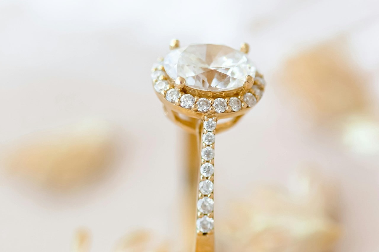 How to Buy Your Dream Engagement Ring
